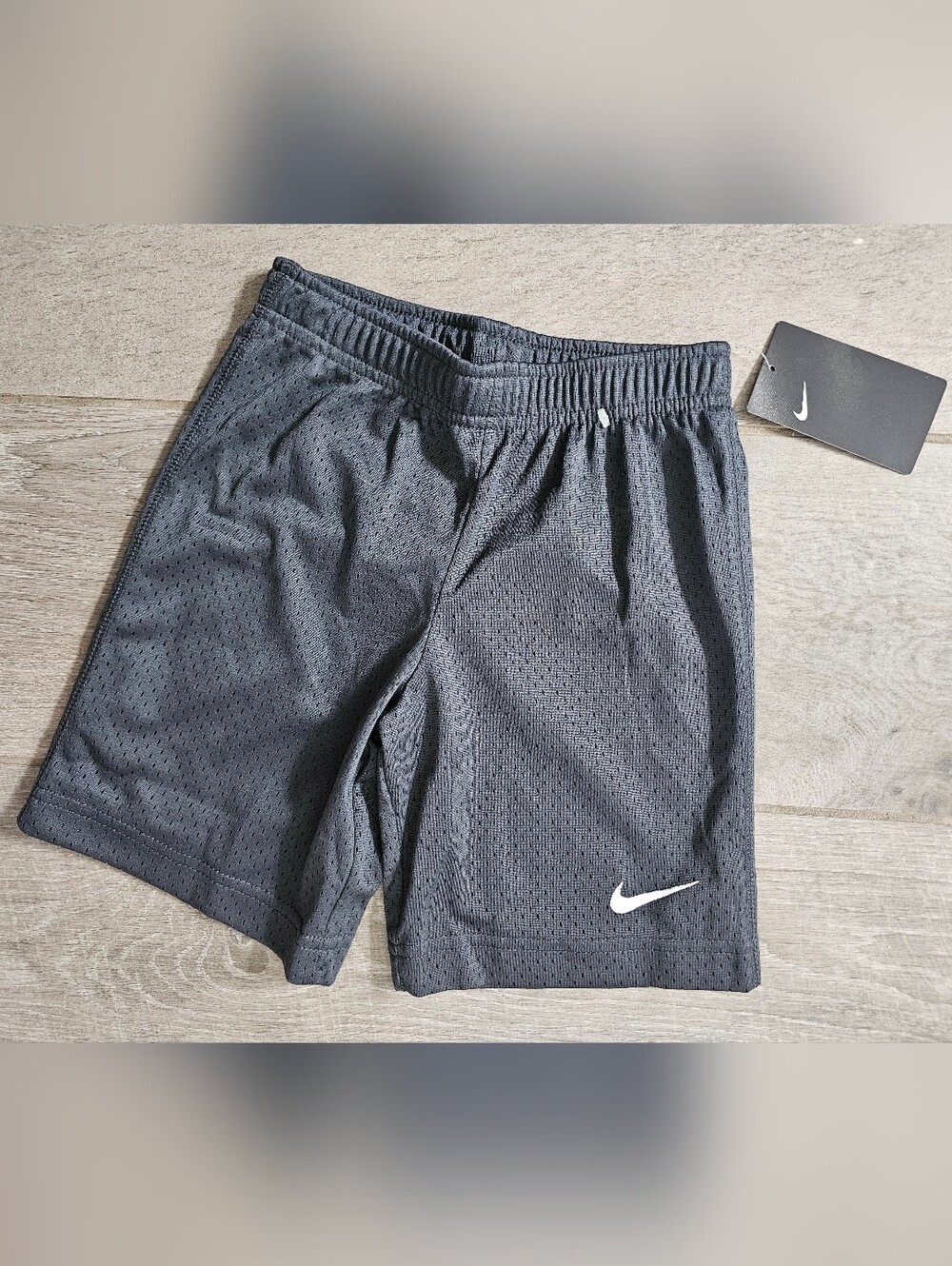 NIKE Boys Essential Mesh Short | 6 YRS NWT
